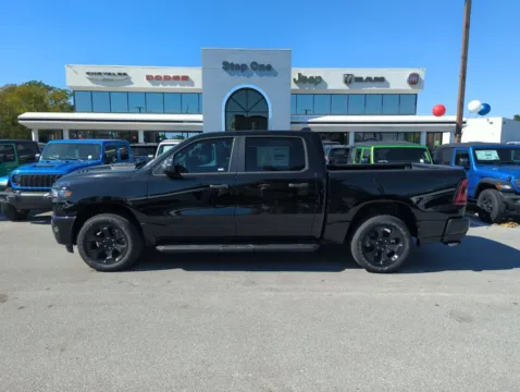 More photos of 2027 Ram 1500 Express at Step One CDJR Fiat Fort Walton Beach, FL