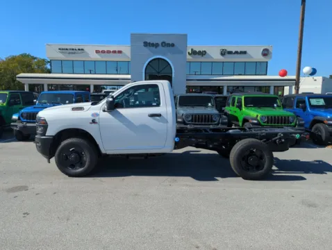 More photos of 2027 Ram 3500 Tradesman at Step One CDJR Fiat Fort Walton Beach, FL