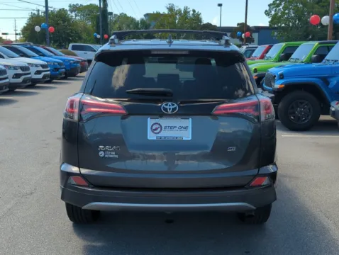More photos of 2018 Toyota RAV4 SE at Step One CDJR Fiat Fort Walton Beach, FL
