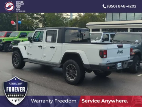More photos of 2022 Jeep Gladiator Overland at Step One CDJR Fiat Fort Walton Beach, FL