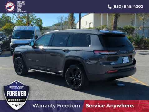 More photos of 2023 Jeep Grand Cherokee L Altitude at Step One CDJR Fiat Fort Walton Beach, FL