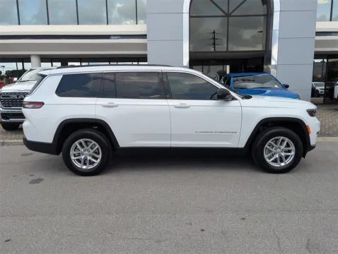 More photos of 2025 Jeep Grand Cherokee L Laredo at Step One CDJR Fiat Fort Walton Beach, FL