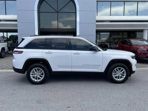More photos of 2025 Jeep Grand Cherokee Laredo X at Step One CDJR Fiat Fort Walton Beach, FL