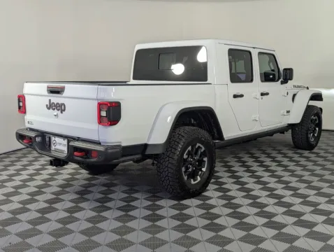 More photos of 2025 Jeep Gladiator Rubicon at Step One CDJR Fiat Fort Walton Beach, FL