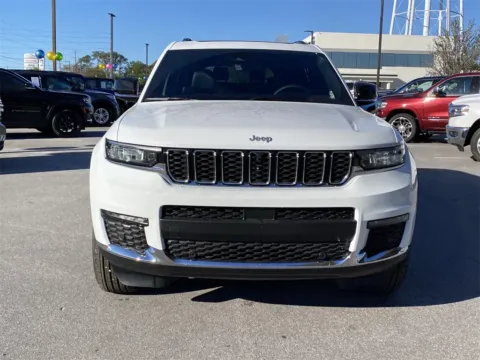 More photos of 2025 Jeep Grand Cherokee L Limited at Step One CDJR Fiat Fort Walton Beach, FL