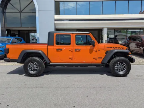 More photos of 2025 Jeep Gladiator Mojave at Step One CDJR Fiat Fort Walton Beach, FL