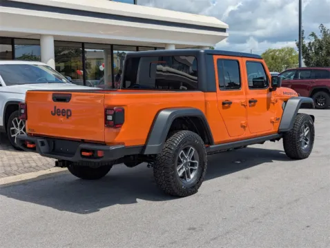 More photos of 2025 Jeep Gladiator Mojave at Step One CDJR Fiat Fort Walton Beach, FL