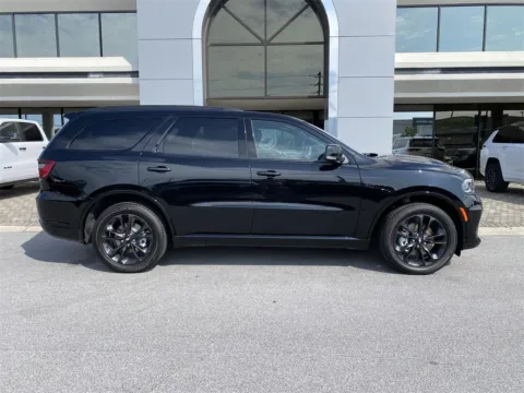 More photos of 2025 Dodge Durango R/T Plus at Step One CDJR Fiat Fort Walton Beach, FL