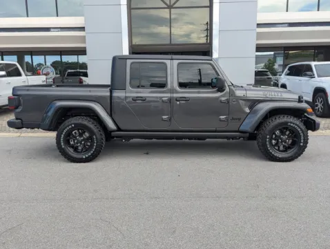 More photos of 2025 Jeep Gladiator Willys at Step One CDJR Fiat Fort Walton Beach, FL
