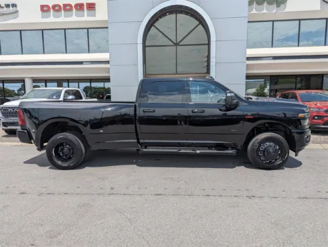 More photos of 2025 Ram 3500 Laramie at Step One CDJR Fiat Fort Walton Beach, FL