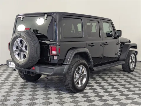 More photos of 2022 Jeep Wrangler Unlimited Sahara at Step One CDJR Fiat Fort Walton Beach, FL