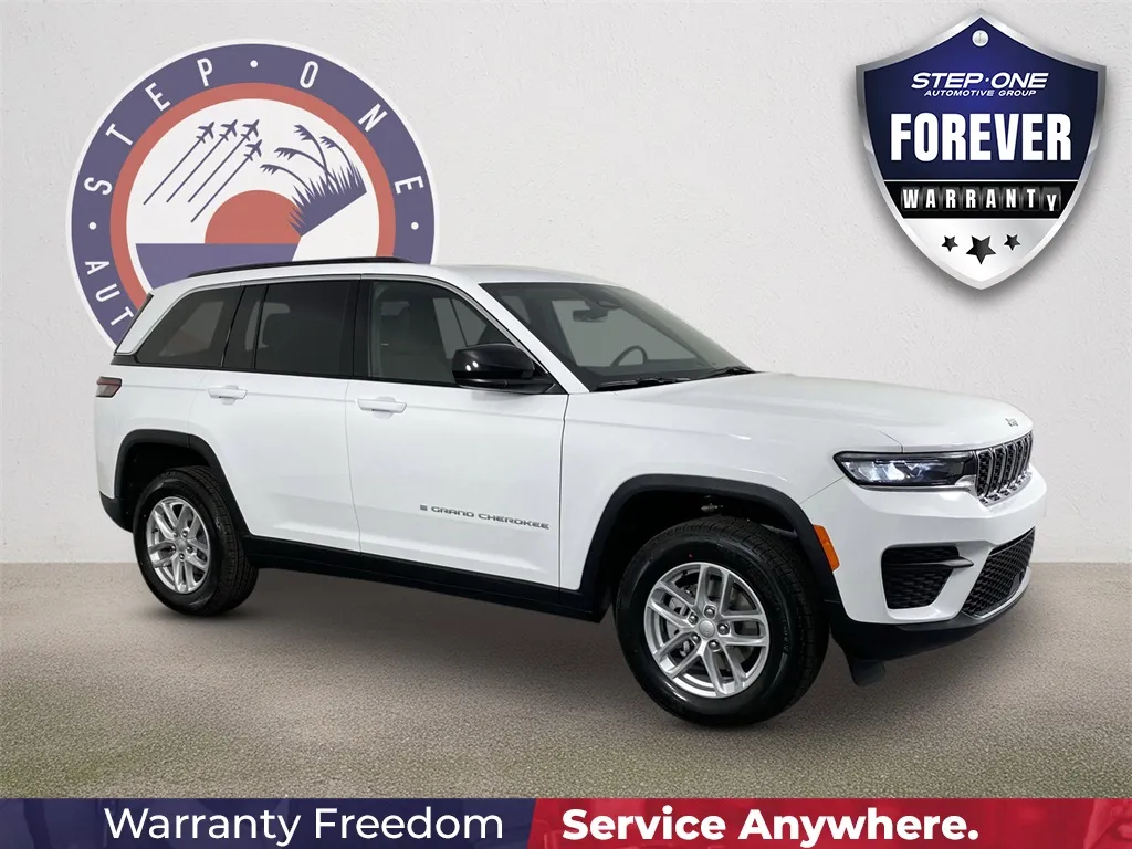 2025 Jeep Grand Cherokee Laredo for sale in Fort Walton Beach, FL