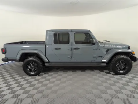 More photos of 2025 Jeep Gladiator Sport at Step One CDJR Fiat Fort Walton Beach, FL