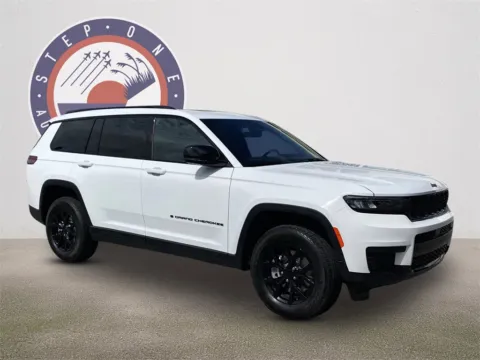Photos of 2025 Jeep Grand Cherokee L Altitude X for sale in Fort Walton Beach, FL at Step One CDJR Fiat Fort Walton Beach