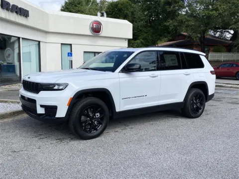 More photos of 2025 Jeep Grand Cherokee L Altitude X at Step One CDJR Fiat Fort Walton Beach, FL