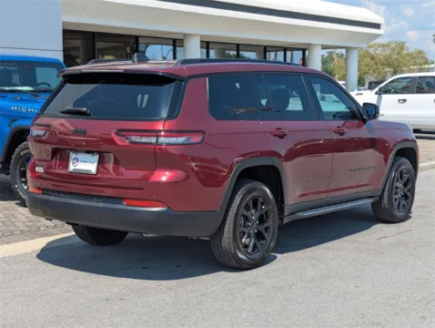 More photos of 2025 Jeep Grand Cherokee L Altitude X at Step One CDJR Fiat Fort Walton Beach, FL