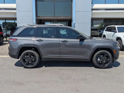 More photos of 2025 Jeep Grand Cherokee Limited at Step One CDJR Fiat Fort Walton Beach, FL