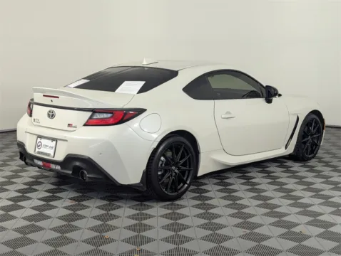 More photos of 2024 Toyota GR86 Premium at Step One CDJR Fiat Fort Walton Beach, FL
