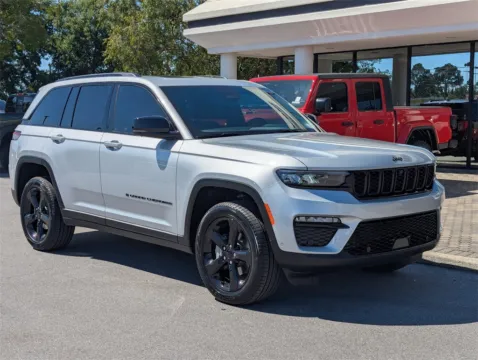Photos of 2025 Jeep Grand Cherokee Limited for sale in Fort Walton Beach, FL at Step One CDJR Fiat Fort Walton Beach