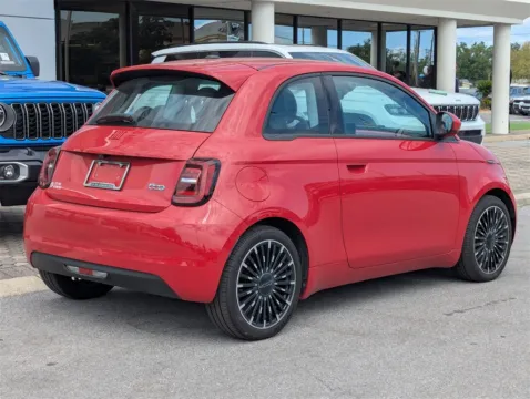 More photos of 2024 Fiat 500e Battery Electric at Step One CDJR Fiat Fort Walton Beach, FL