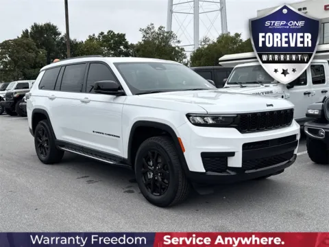 White 2025 Jeep Grand Cherokee L Altitude X for sale in Fort Walton Beach, FL