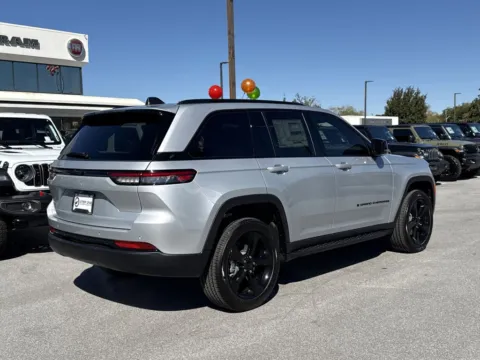 More photos of 2025 Jeep Grand Cherokee Altitude X at Step One CDJR Fiat Fort Walton Beach, FL