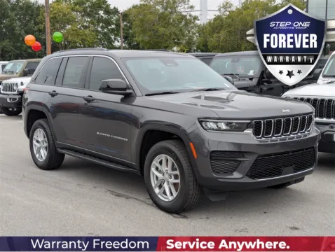 Gray 2025 Jeep Grand Cherokee Laredo X for sale in Fort Walton Beach, FL