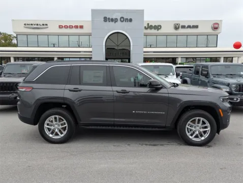 More photos of 2025 Jeep Grand Cherokee Laredo X at Step One CDJR Fiat Fort Walton Beach, FL