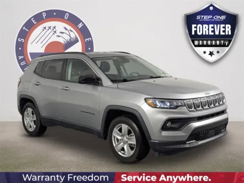 Silver 2022 Jeep Compass Latitude for sale in Fort Walton Beach, FL
