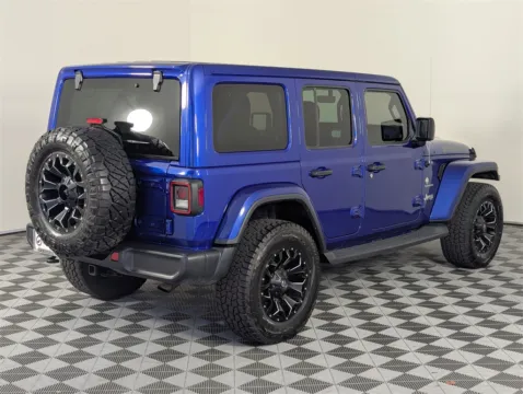 More photos of 2019 Jeep Wrangler Unlimited Sahara at Step One CDJR Fiat Fort Walton Beach, FL