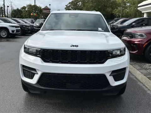 More photos of 2025 Jeep Grand Cherokee Altitude X at Step One CDJR Fiat Fort Walton Beach, FL
