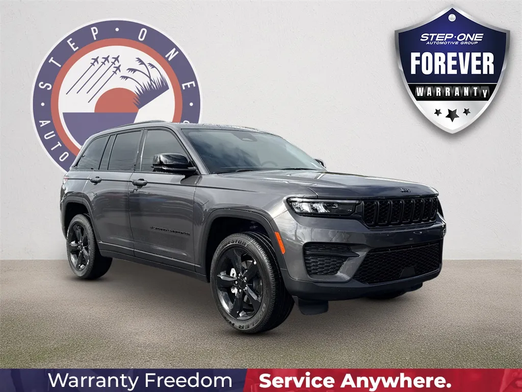 Gray 2025 Jeep Grand Cherokee Altitude X for sale in Fort Walton Beach, FL