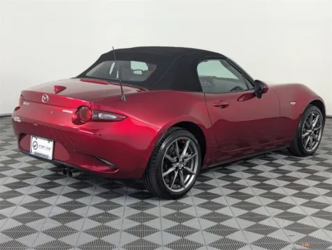 More photos of 2022 Mazda MX-5 Miata Grand Touring at Step One CDJR Fiat Fort Walton Beach, FL