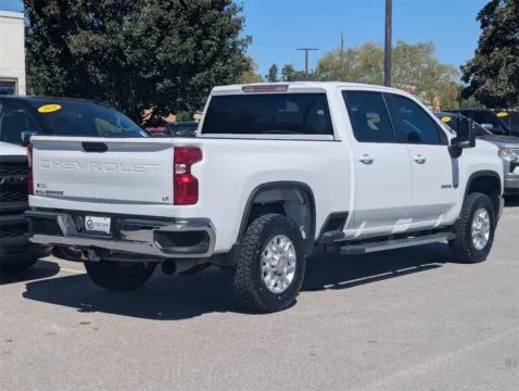 More photos of 2021 Chevrolet Silverado 2500HD LT at Step One CDJR Fiat Fort Walton Beach, FL