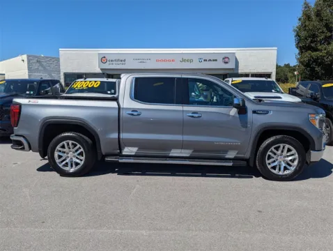 More photos of 2021 GMC Sierra 1500 SLT at Step One CDJR Fiat Fort Walton Beach, FL