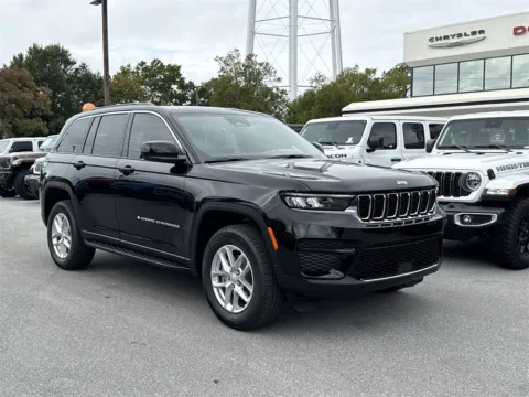 Photos of 2025 Jeep Grand Cherokee Laredo X for sale in Fort Walton Beach, FL at Step One CDJR Fiat Fort Walton Beach