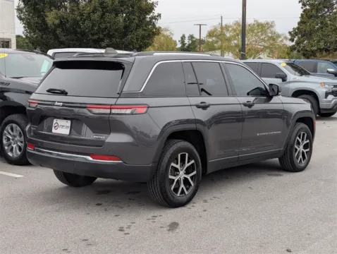 More photos of 2024 Jeep Grand Cherokee Limited at Step One CDJR Fiat Fort Walton Beach, FL
