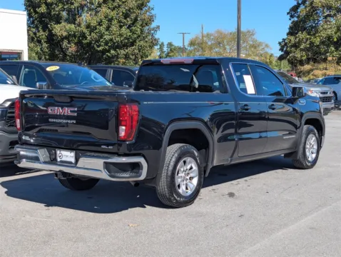 More photos of 2020 GMC Sierra 1500 SLE at Step One CDJR Fiat Fort Walton Beach, FL
