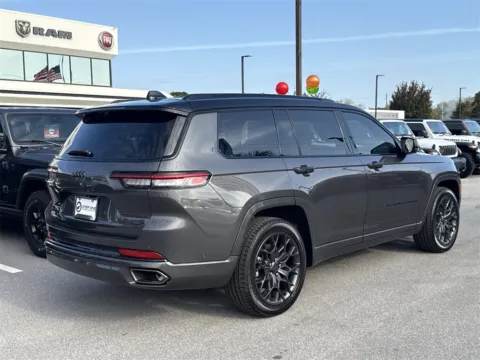 More photos of 2025 Jeep Grand Cherokee L Summit at Step One CDJR Fiat Fort Walton Beach, FL
