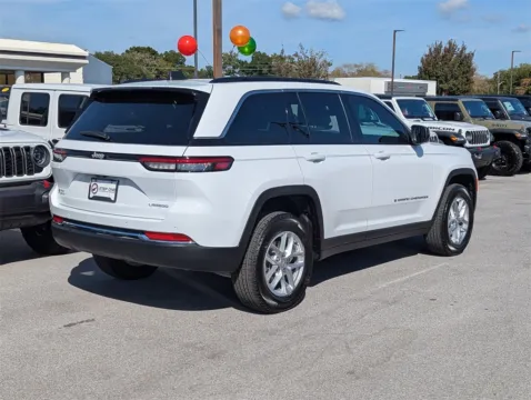 More photos of 2025 Jeep Grand Cherokee Laredo X at Step One CDJR Fiat Fort Walton Beach, FL
