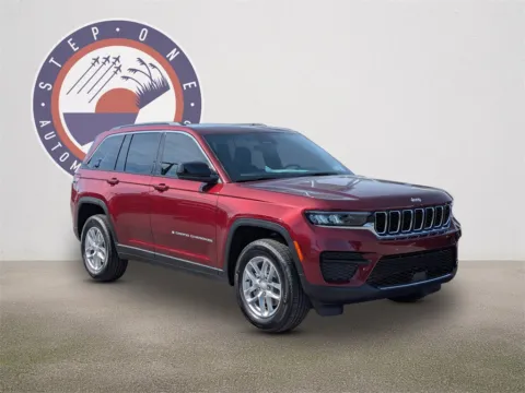 Photos of 2025 Jeep Grand Cherokee for sale in Fort Walton Beach, FL at Step One CDJR Fiat Fort Walton Beach