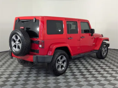 More photos of 2016 Jeep Wrangler Unlimited Sahara at Step One CDJR Fiat Fort Walton Beach, FL