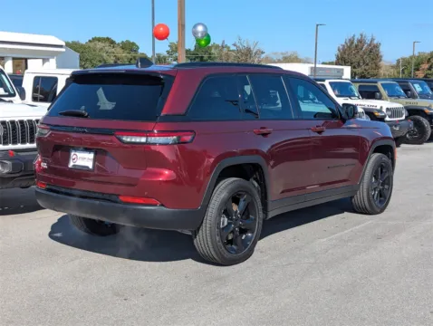 More photos of 2025 Jeep Grand Cherokee Altitude X at Step One CDJR Fiat Fort Walton Beach, FL