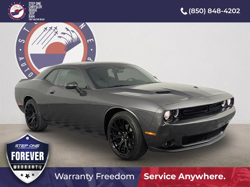 2020 Dodge Challenger SXT