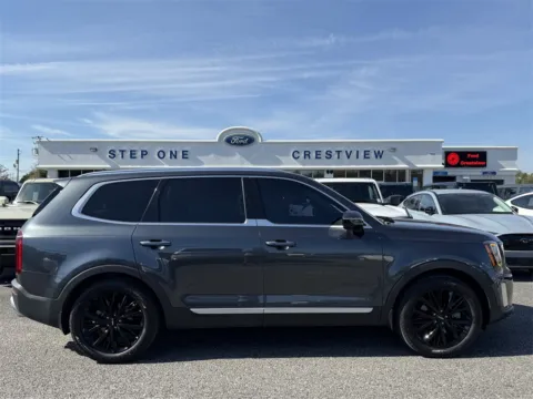 More photos of 2022 Kia Telluride SX at Step One Ford Crestview, FL