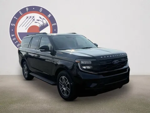 Photos of 2025 Ford Expedition Active for sale in Crestview, FL at Step One Ford Crestview