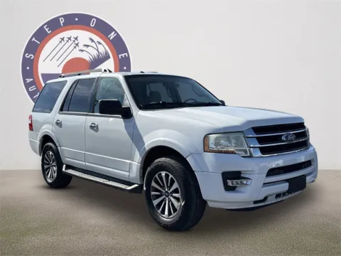 Photos of 2016 Ford Expedition XLT for sale in Crestview, FL at Step One Ford Crestview