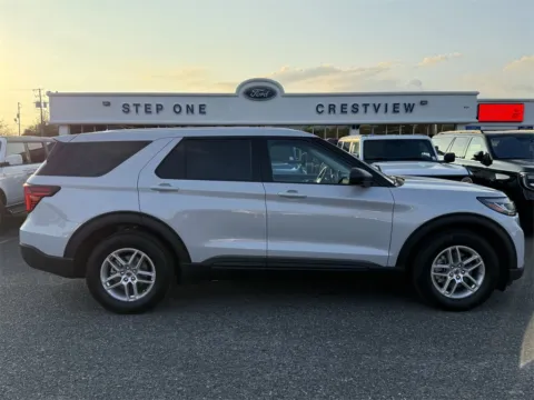 More photos of 2026 Ford Explorer Active at Step One Ford Crestview, FL