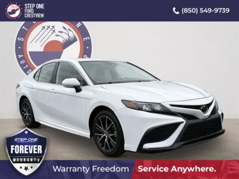 White 2024 Toyota Camry SE for sale in Crestview, FL