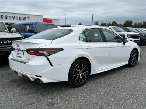 More photos of 2024 Toyota Camry SE at Step One Ford Crestview, FL